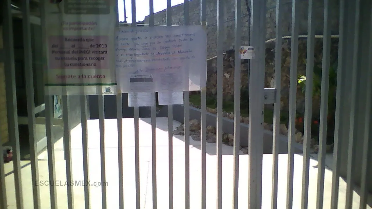 Centro Educativo la Barranca Entrada