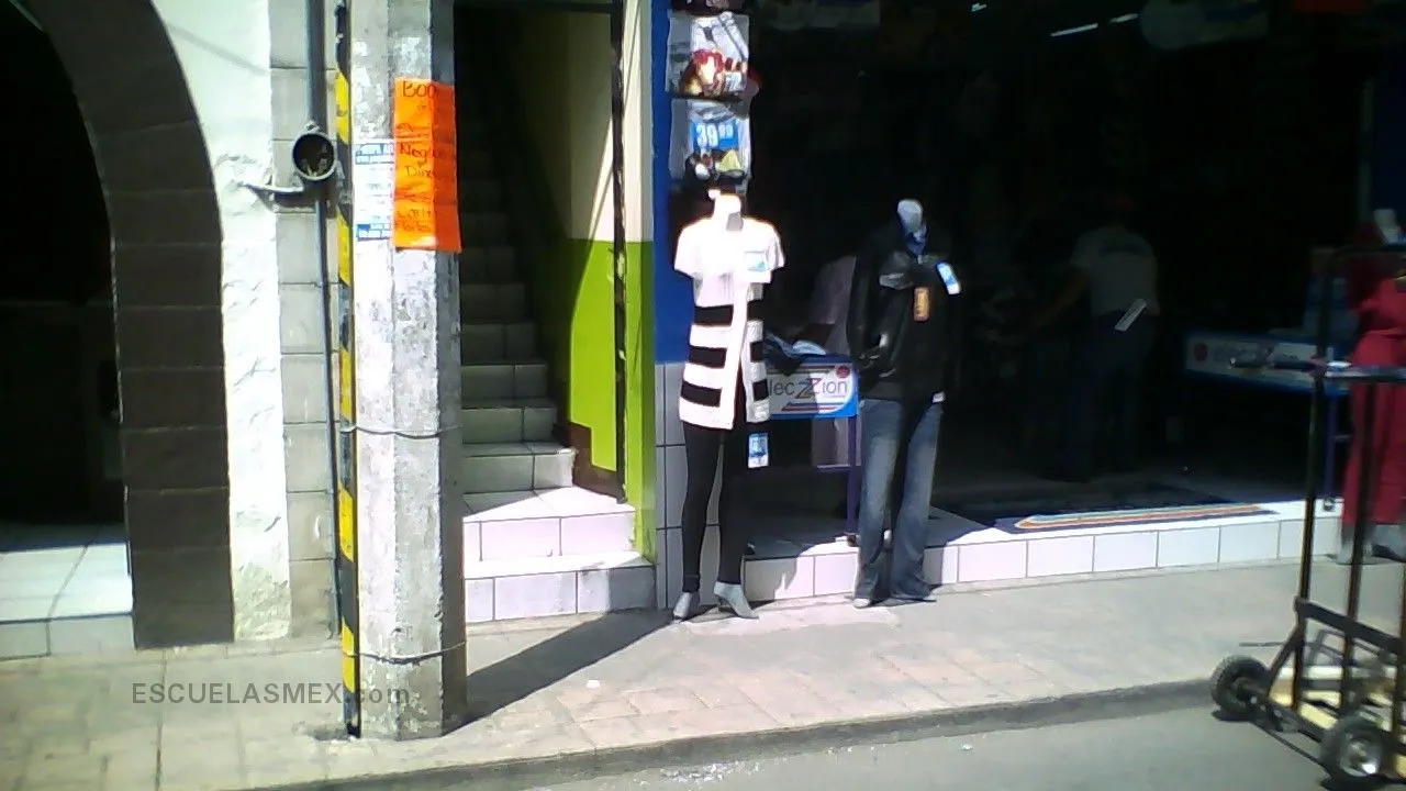 Juan Escutia Entrada