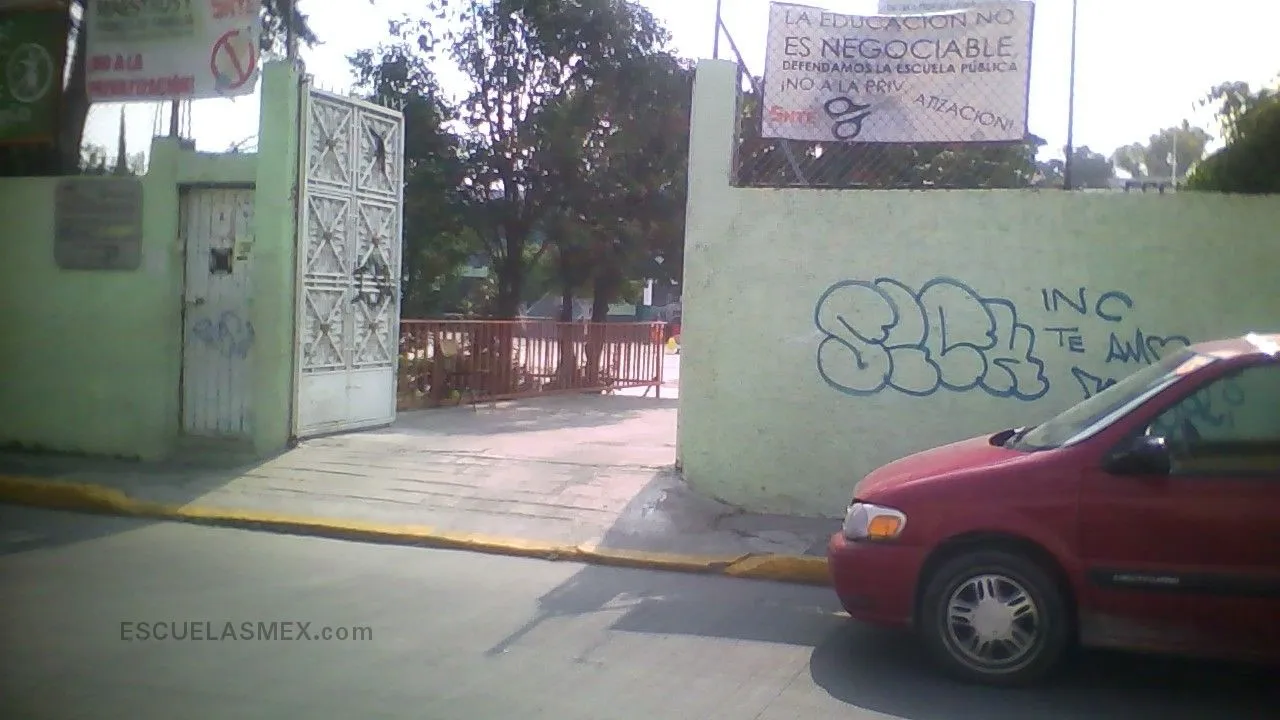 Lic. Adolfo Lopez Mateos Entrada