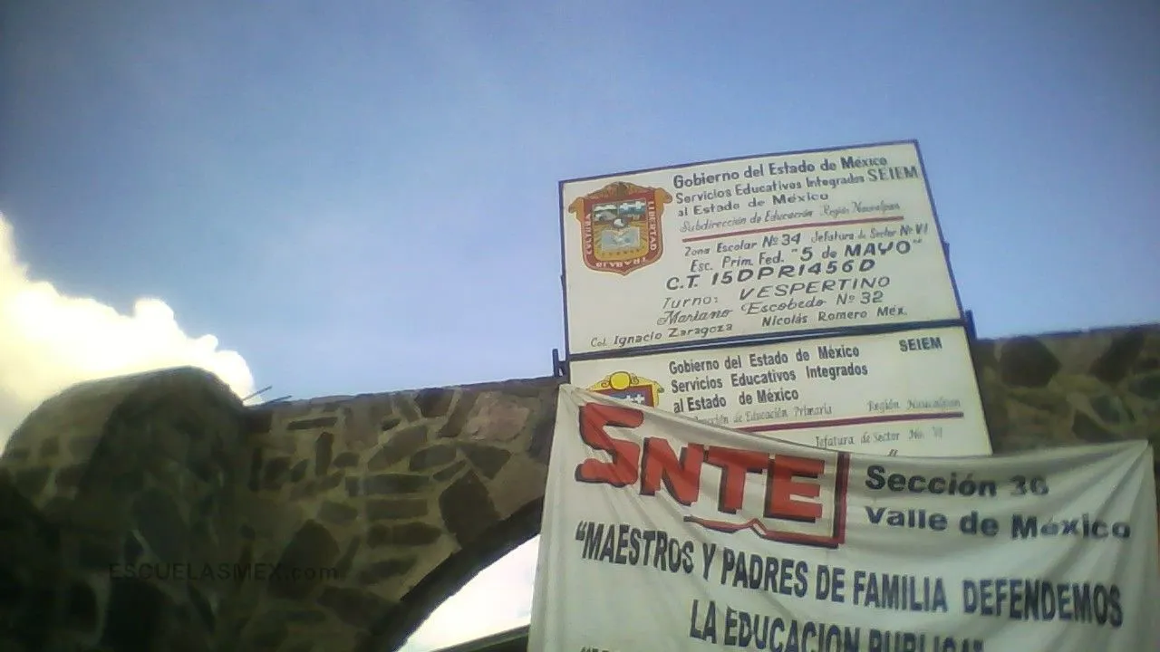 5 de Mayo Entrada