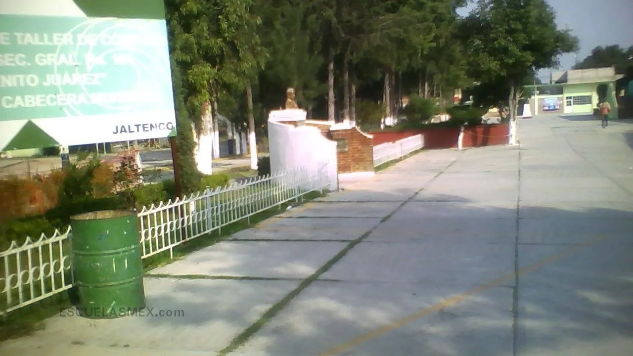 Ofic No 0104 "lic. Benito Juarez" Entrada