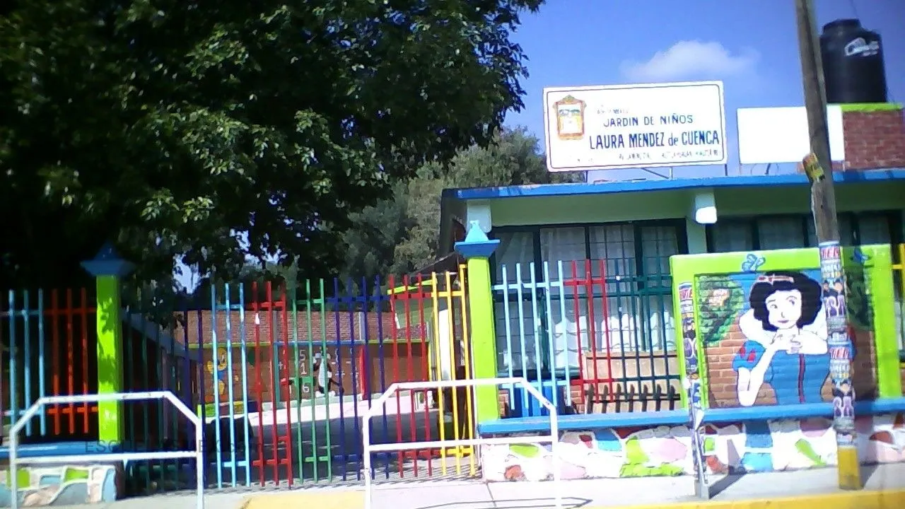 Laura Mendez de Cuenca Entrada