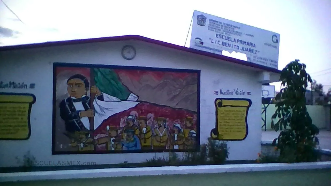 Lic. Benito Juarez Entrada