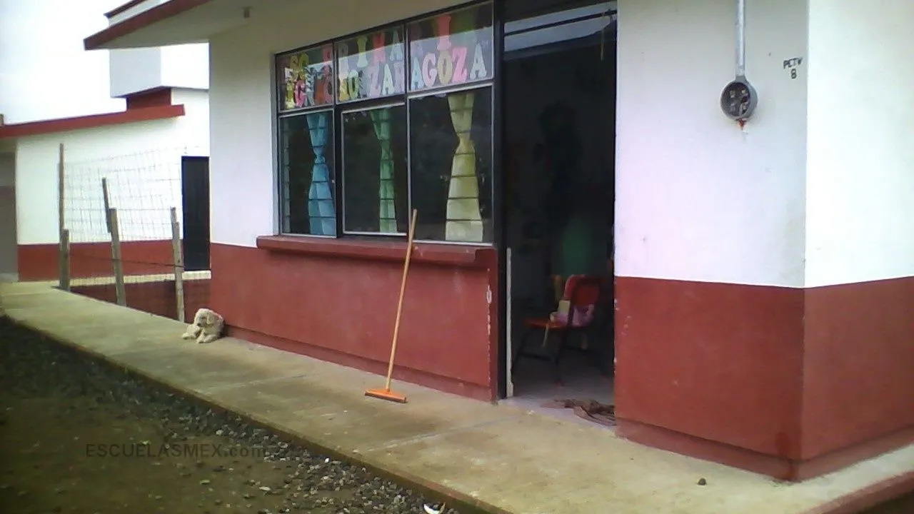 El Aguacate Acatitlan Entrada