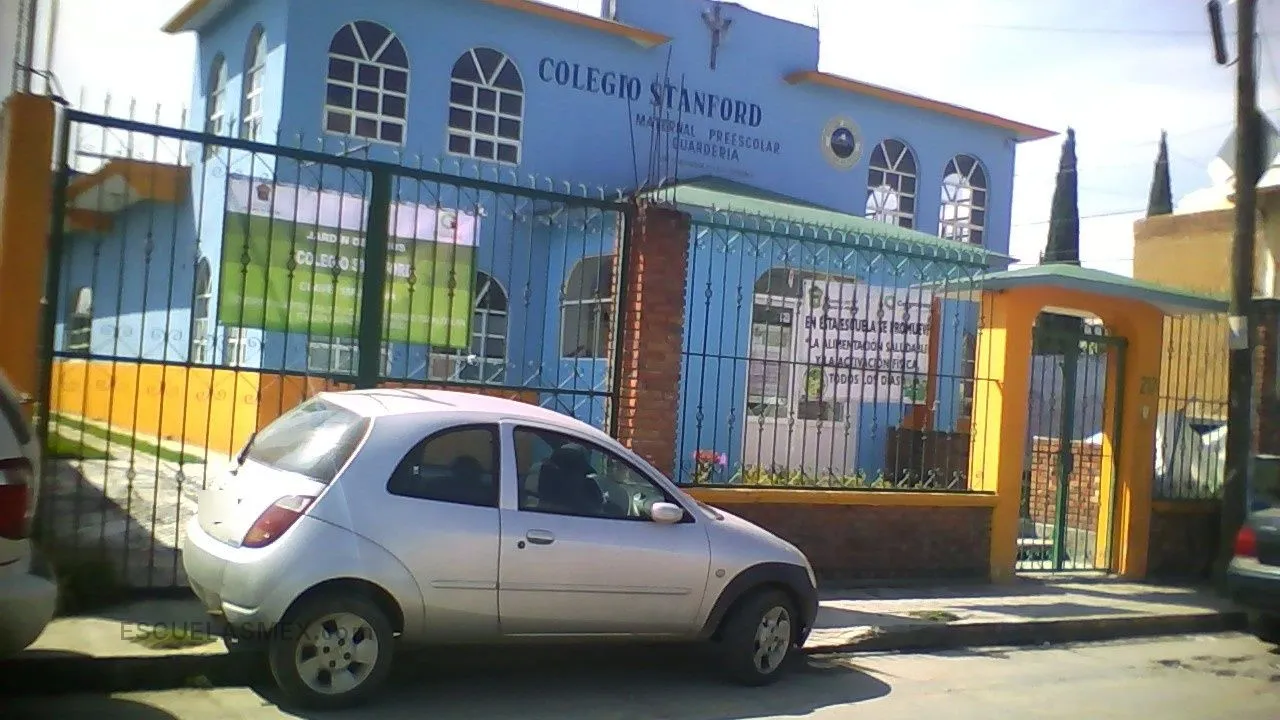 Colegio Stanford Entrada