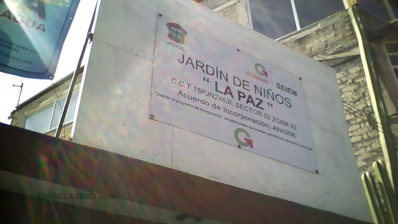 Jardin de Niños la Paz Entrada