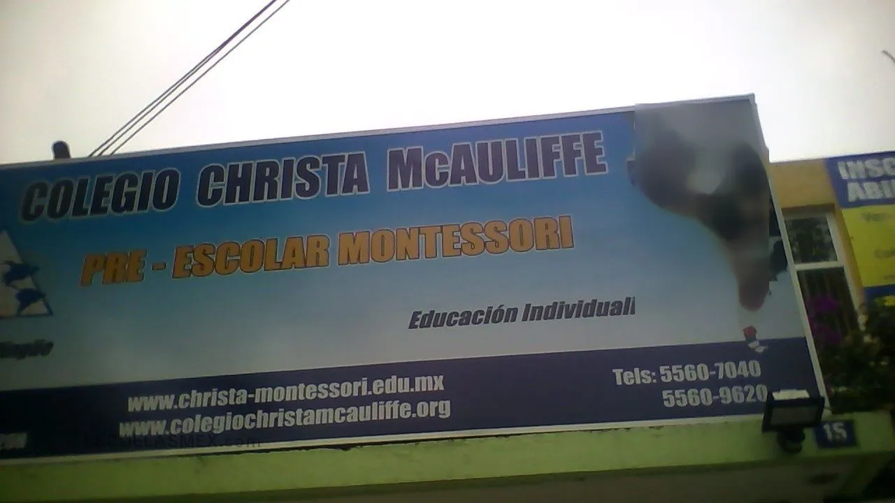 Colegio Christa Mc Auliffe Entrada