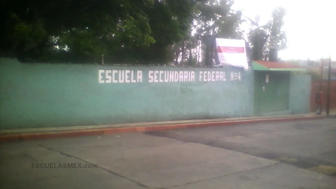 J Guadalupe Salto Entrada