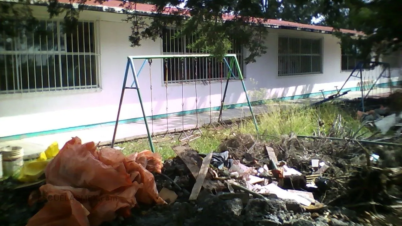Manuel Acuña Entrada