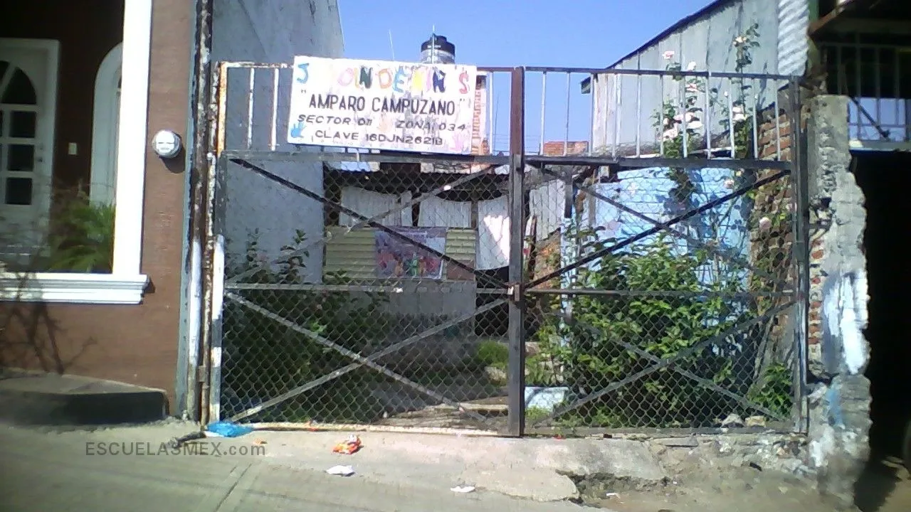 Amparo Campuzano Entrada