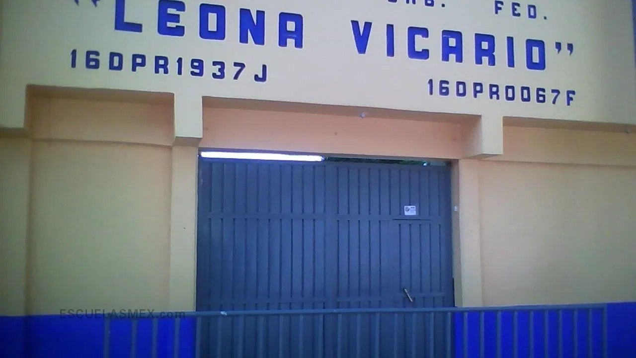 Leona Vicario Entrada