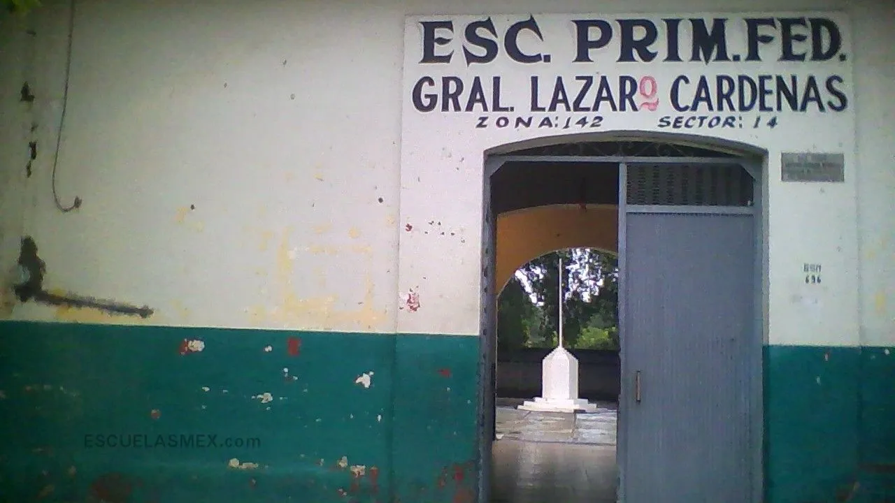Gral Lazaro Cardenas Entrada