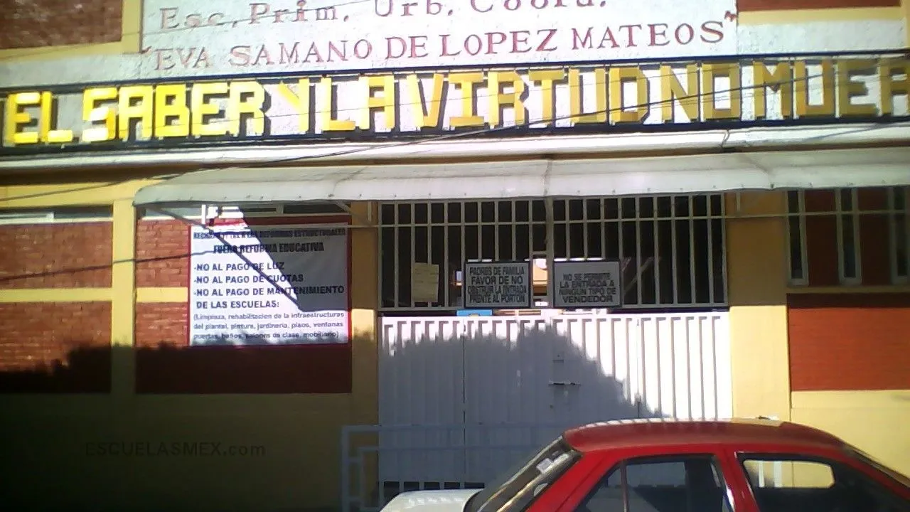 Eva Samano de Lopez Mateos Entrada