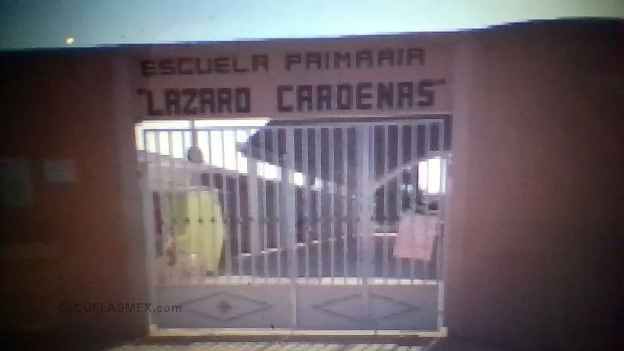 Lazaro Cardenas Entrada