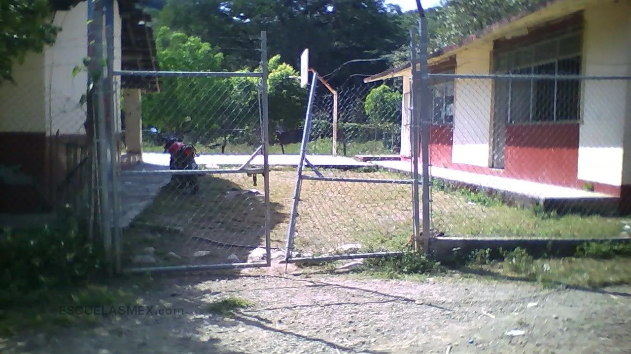 Gral Lazaro Cardenas Entrada