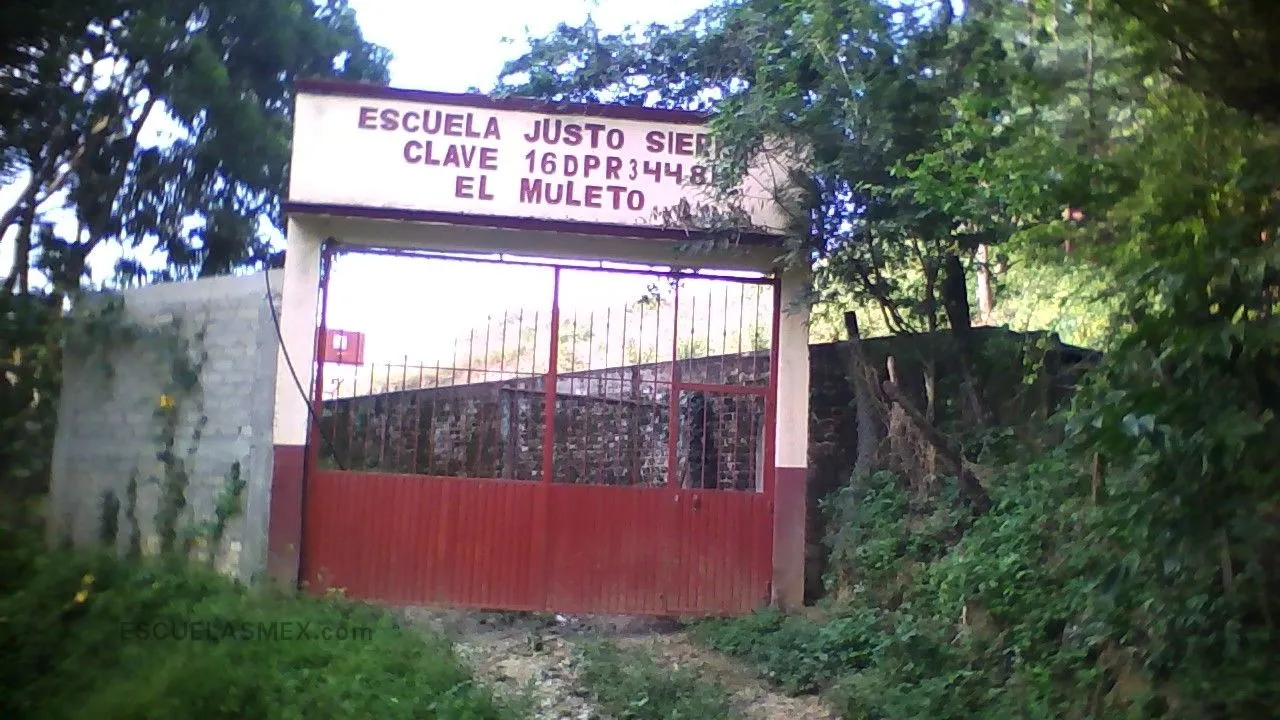 Justo Sierra Entrada
