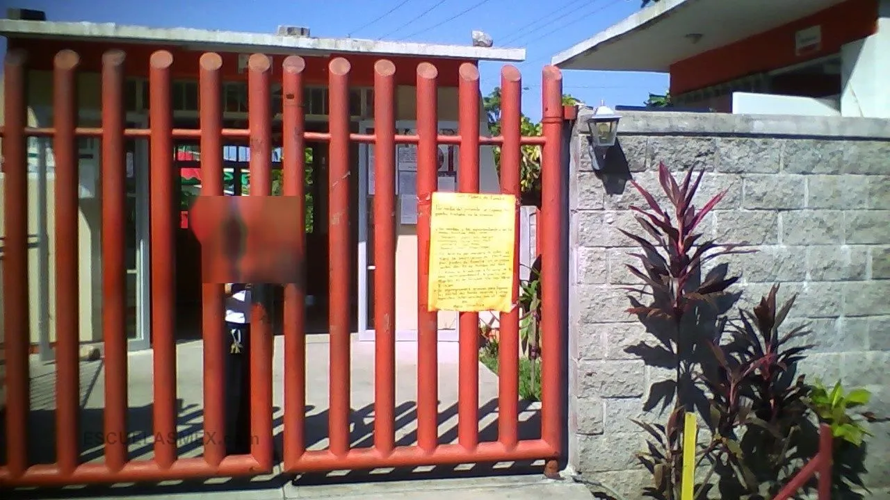 Centro de Atención Infantil Vasco de Quiroga Entrada