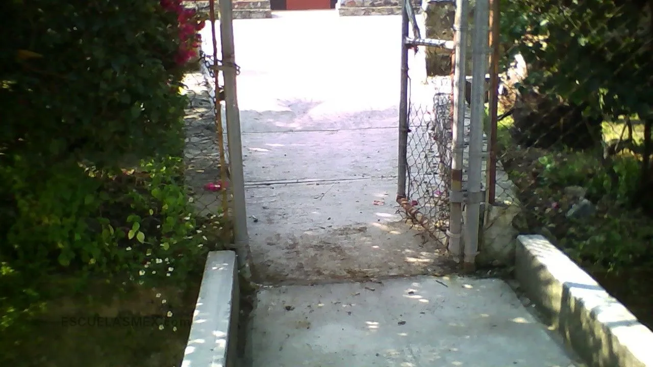 Escuela Telesecundaria Estv16 665 Entrada