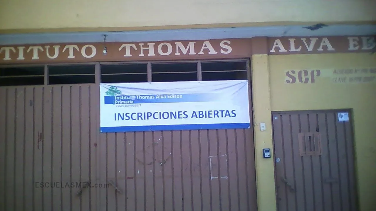 Centro Educativo Thomas Alva Edison Entrada