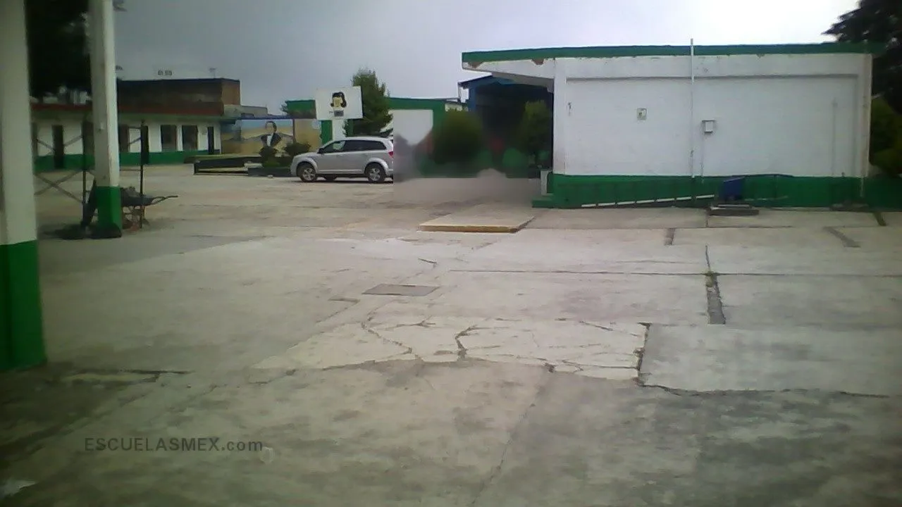 Lazaro Cardenas Entrada