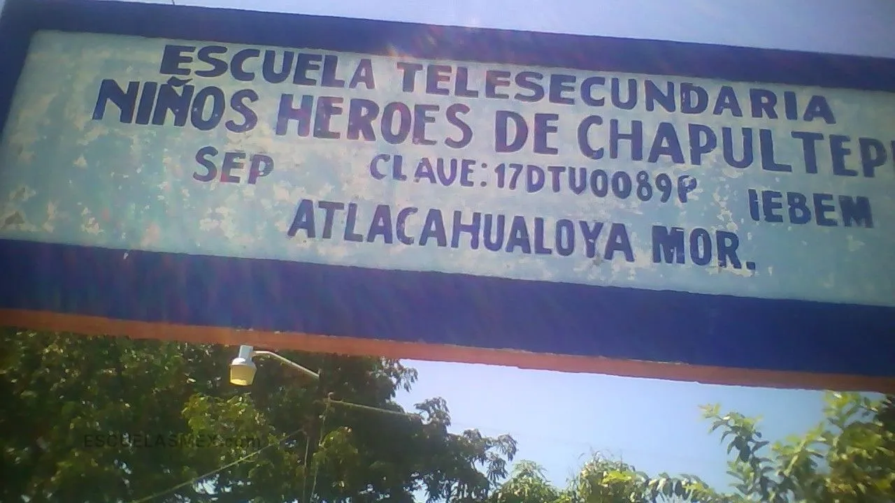 Niños Heroes de Chapultepec Entrada