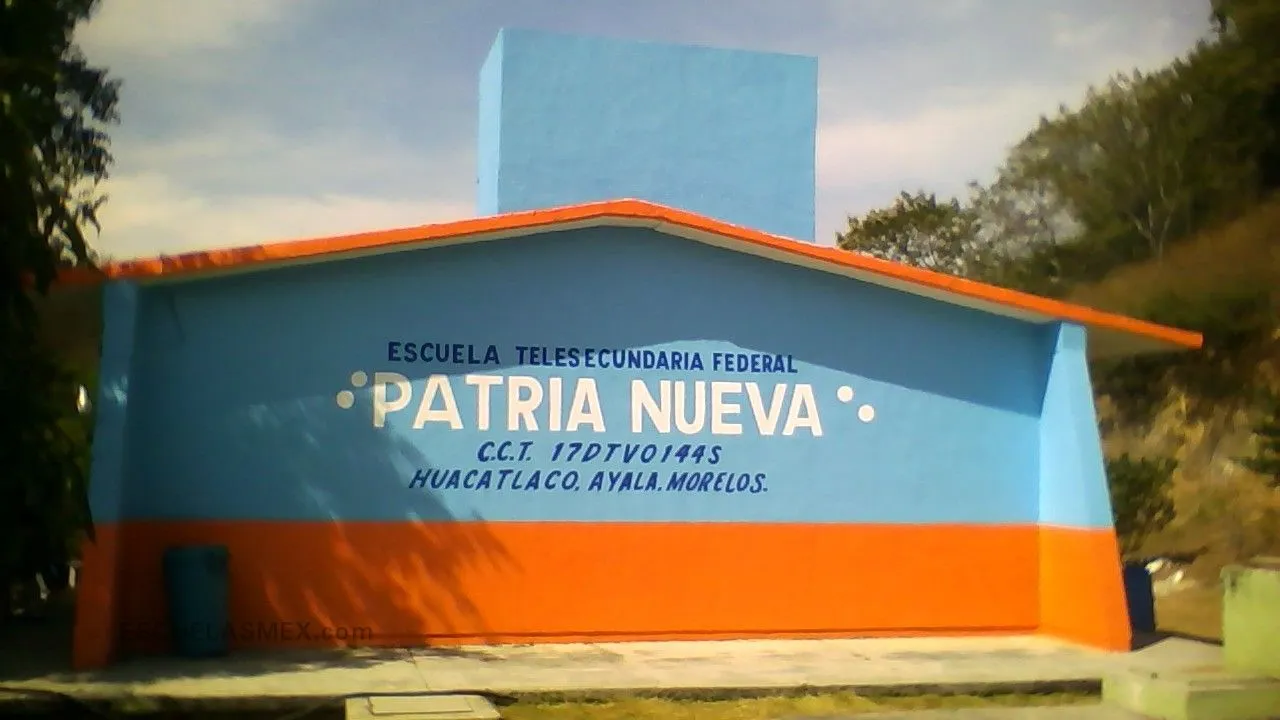 Patria Nueva Entrada
