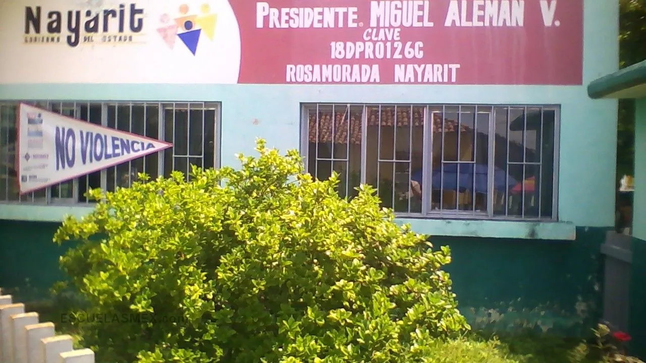 Presidente Miguel Aleman Valdes Entrada
