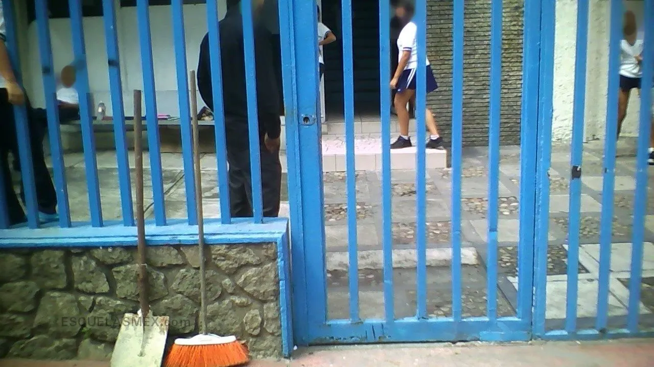 Colegio Cervantes Entrada