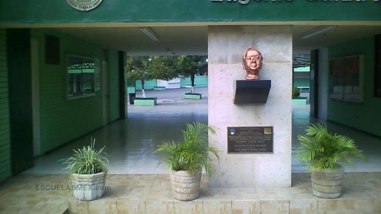 Secundaria Num. 105 Eugenio Garza Sada Entrada