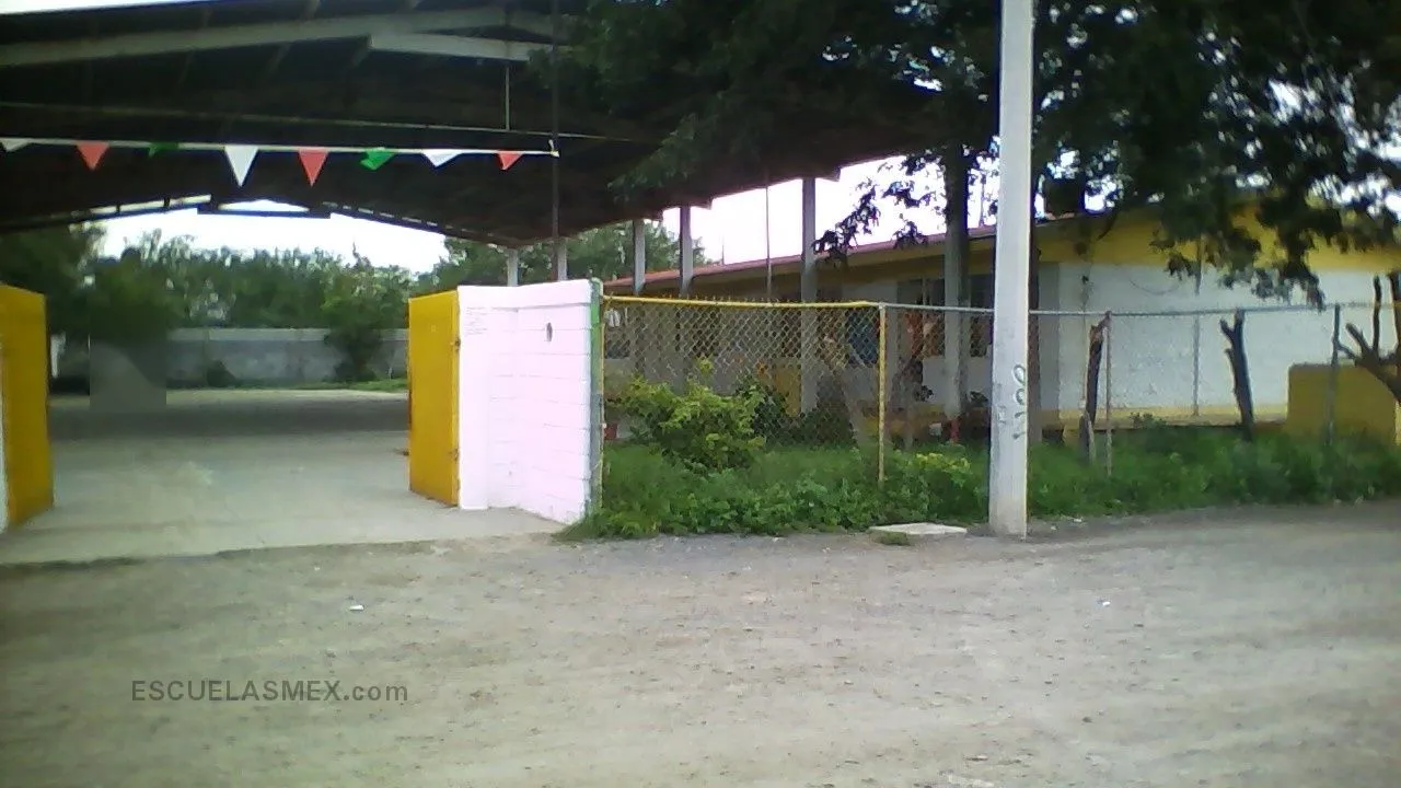 Profr. Felipe Flores Mancilla Entrada