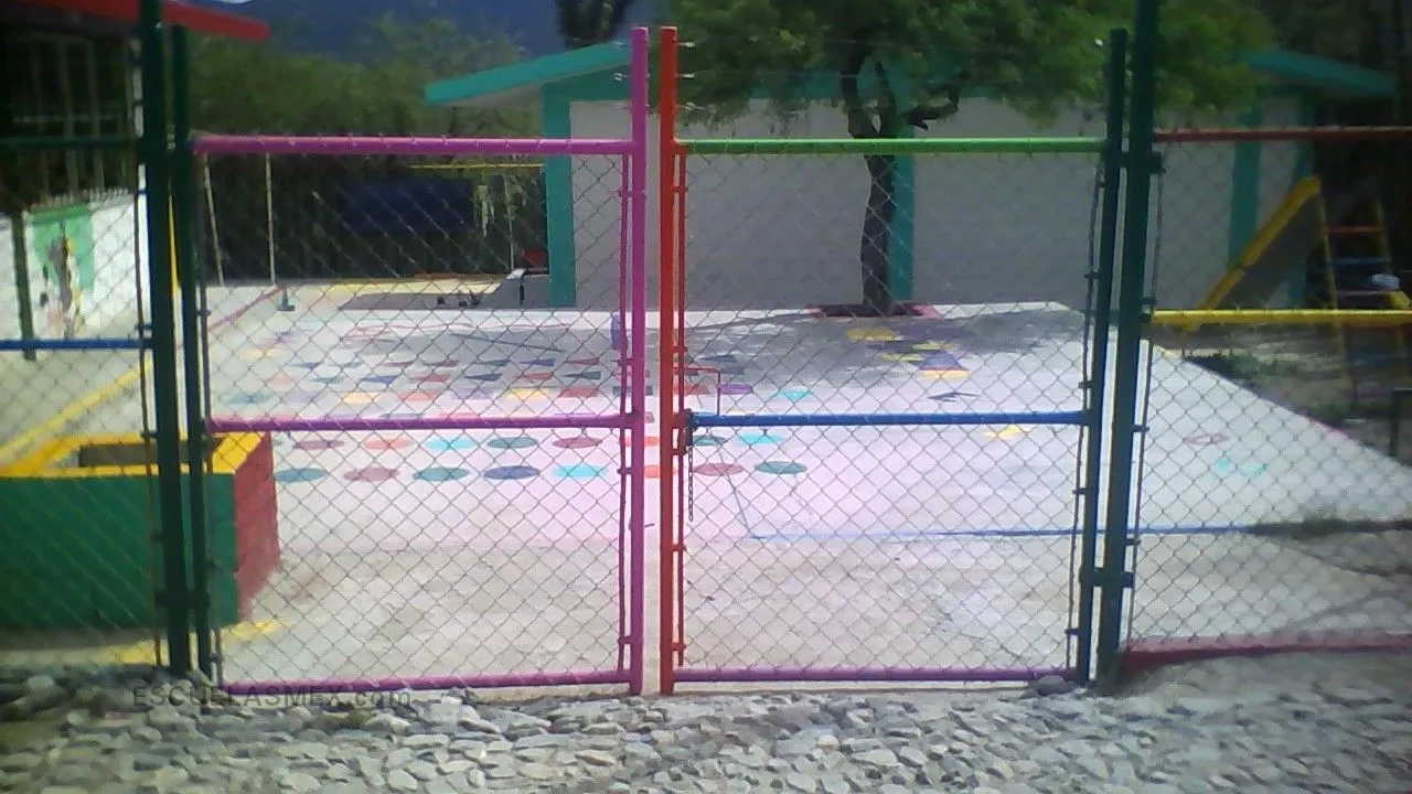 Carlos Roel Entrada