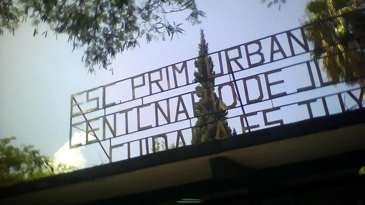 Centenario de Juarez Entrada