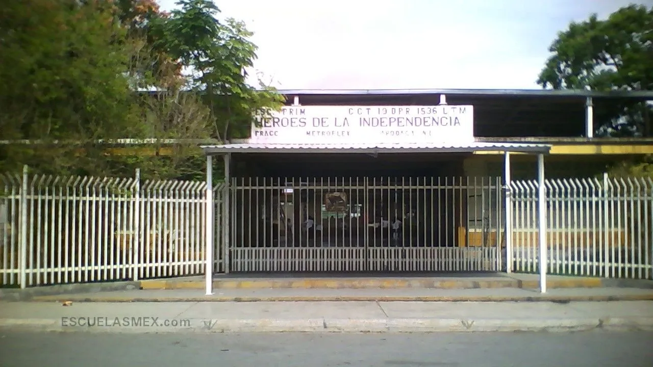 Heroes de la Independencia Entrada