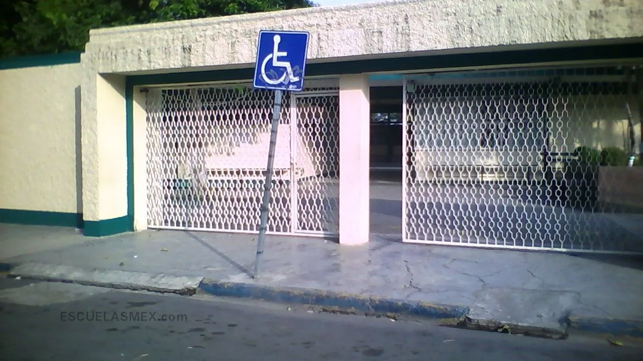 Secundaria Num. 7 Niceforo Zambrano Entrada