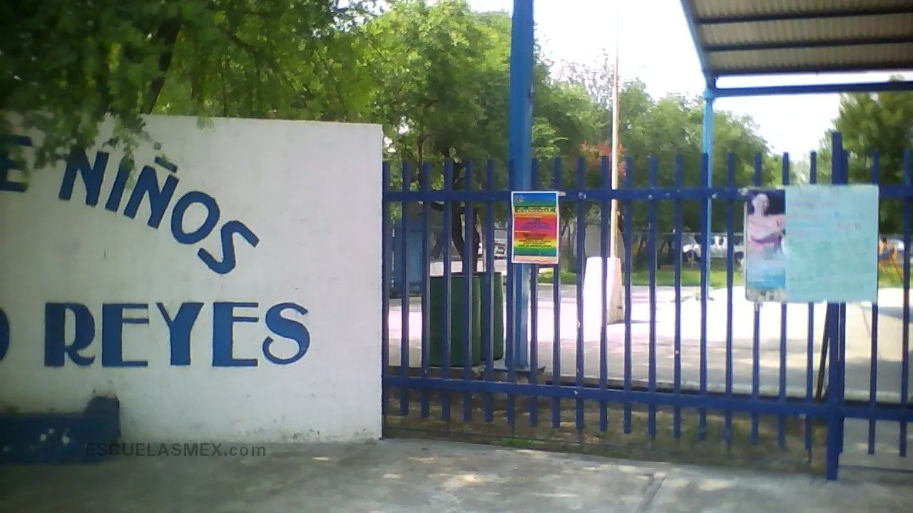 Alfonso Reyes Entrada