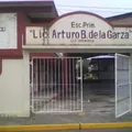 Lic. Arturo B. de la Garza