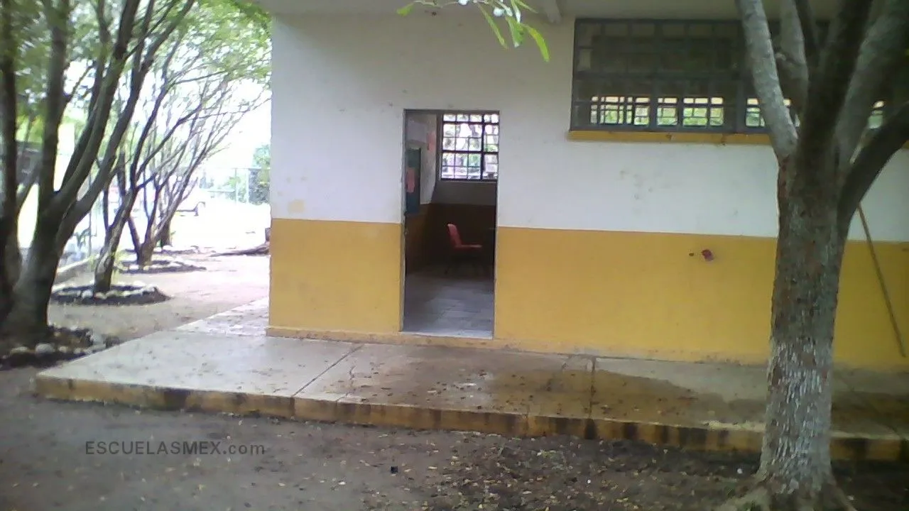 Secundaria Comunitaria Entrada