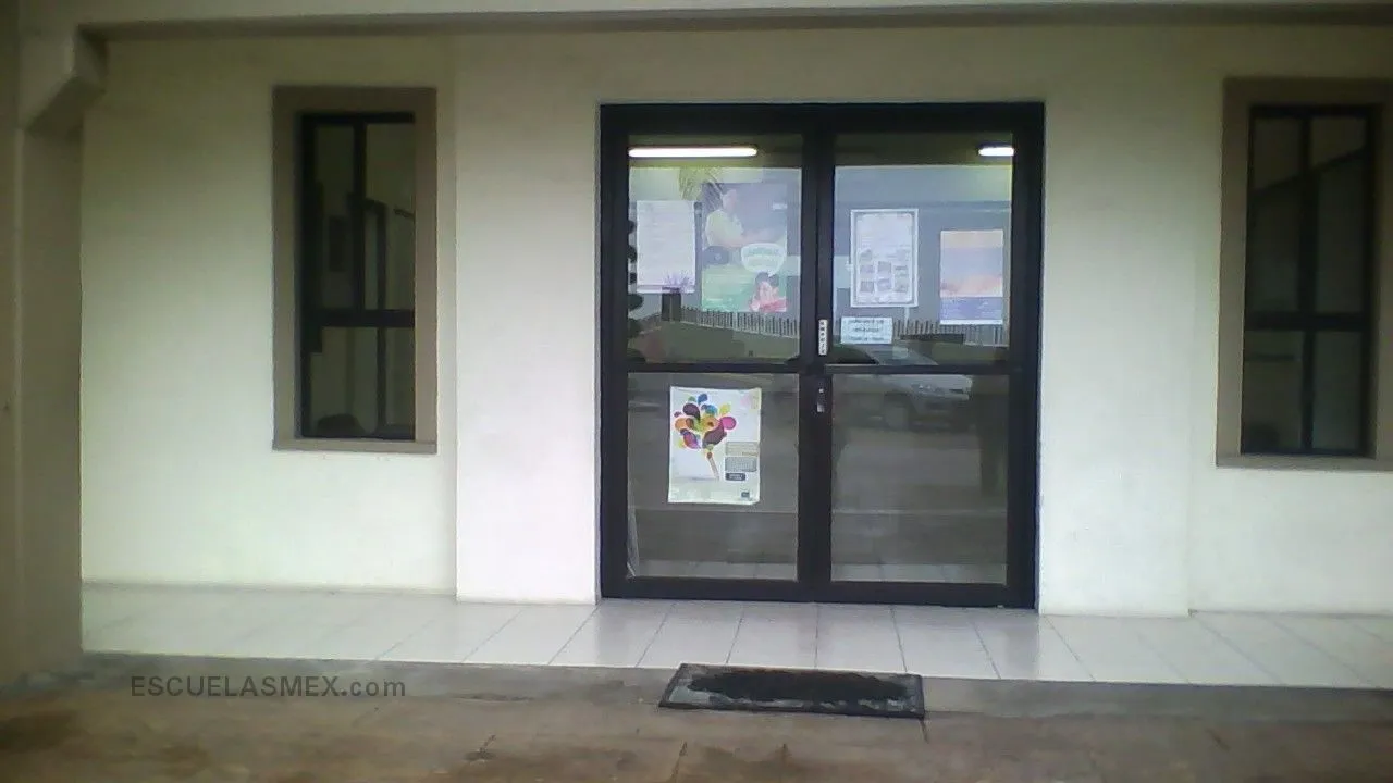 "instituto Regiomontano, A.c." Entrada