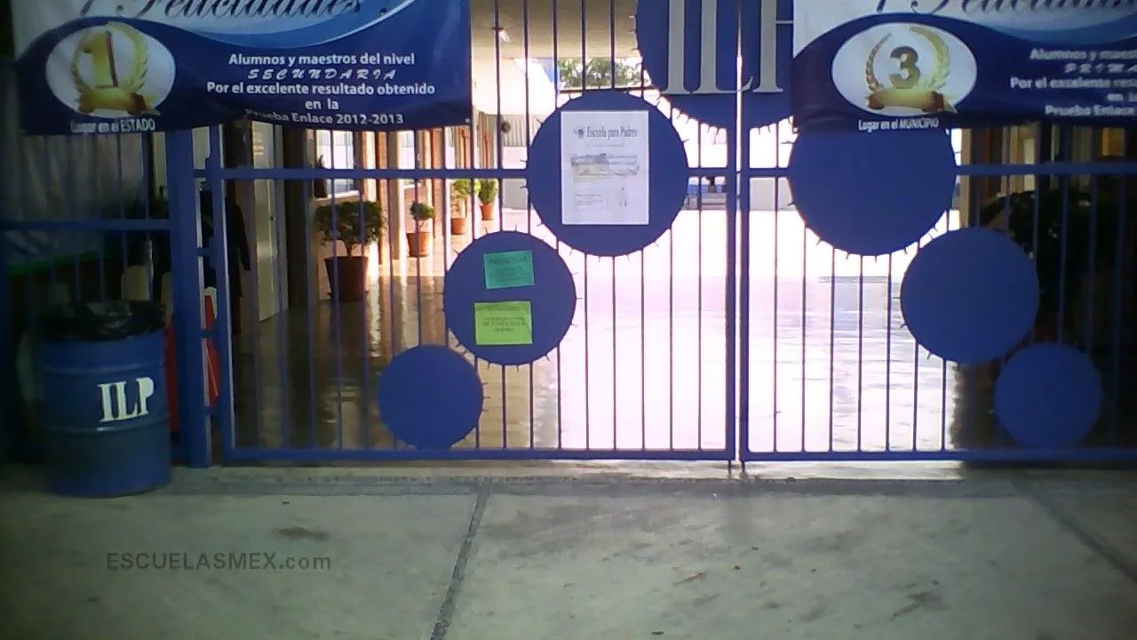 Instituto Luis Pasteur Entrada