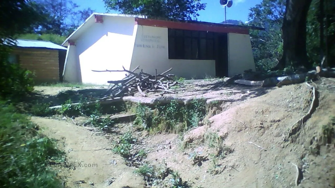 Cuitlahuac Entrada