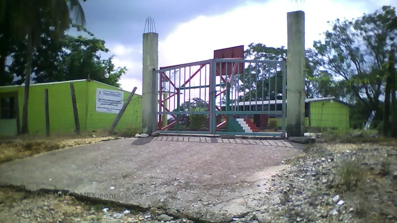 Lic. Adolfo Lopez Mateos Entrada