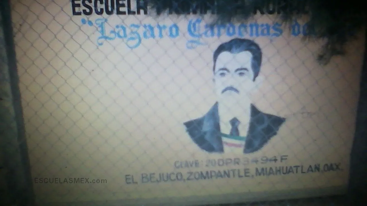 Lazaro Cardenas del Rio Entrada
