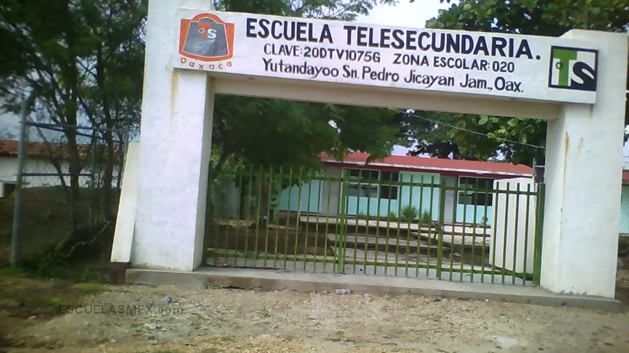 Telesecundaria Entrada