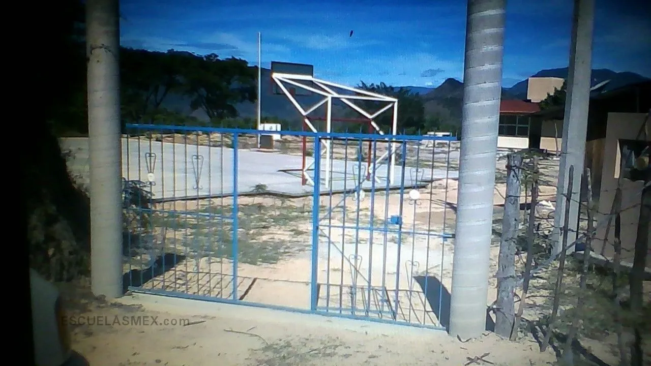 Telesecundaria Entrada