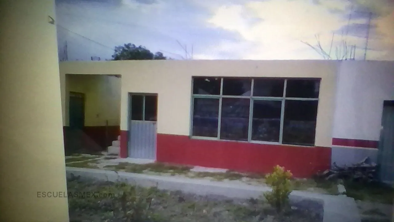Curso Comunitario de Educacion Preescolar Mestizo Entrada