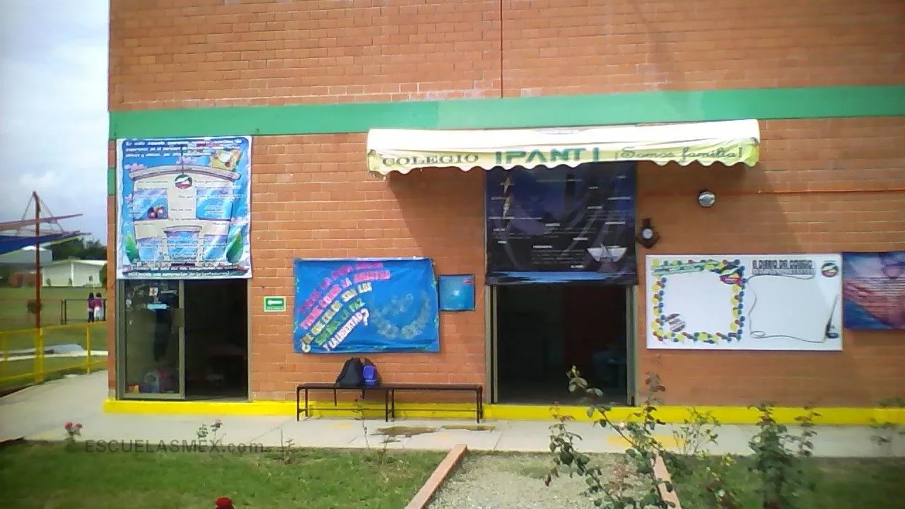 Colegio Ipanti de Oaxaca Entrada