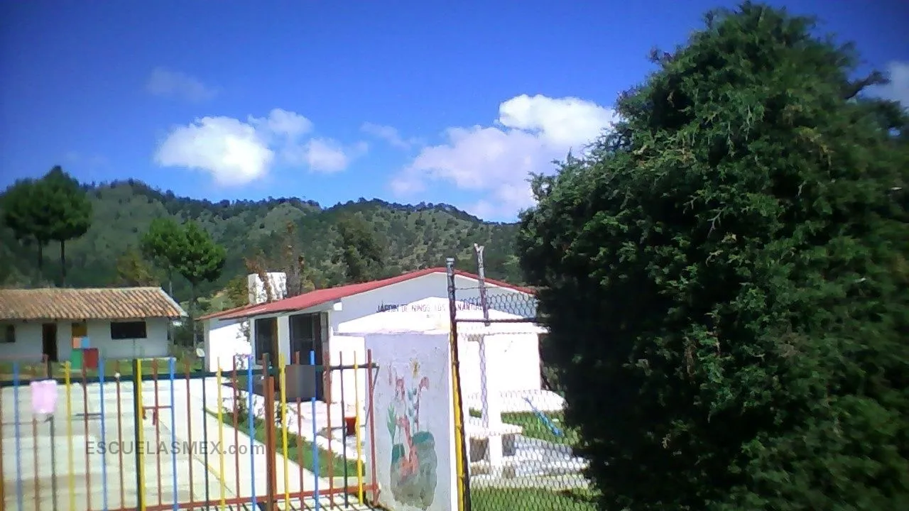 Los Manantiales Entrada