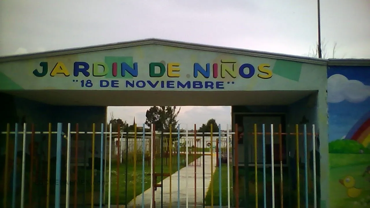 18 de Noviembre Entrada