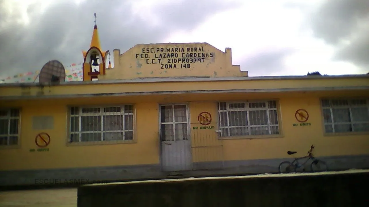 Lazaro Cardenas Entrada