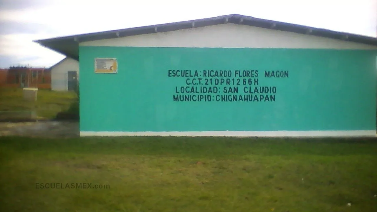 Ricardo Flores Magon Entrada